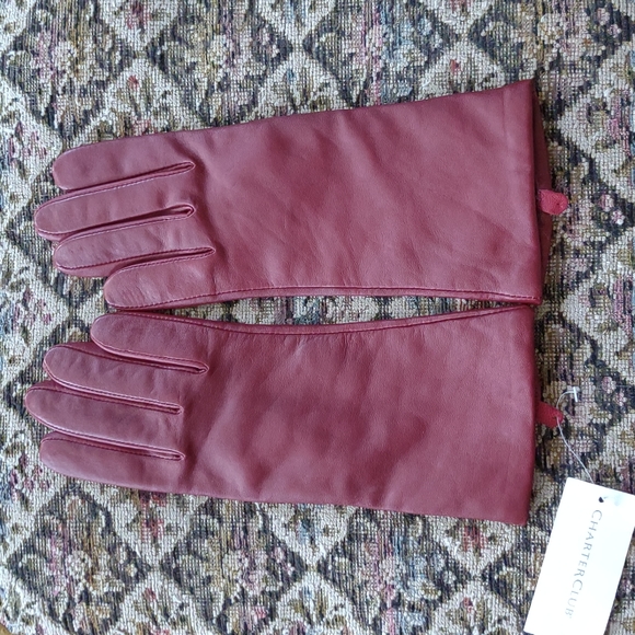NWT red leather and cashmere lined gloves! - Picture 2 of 5